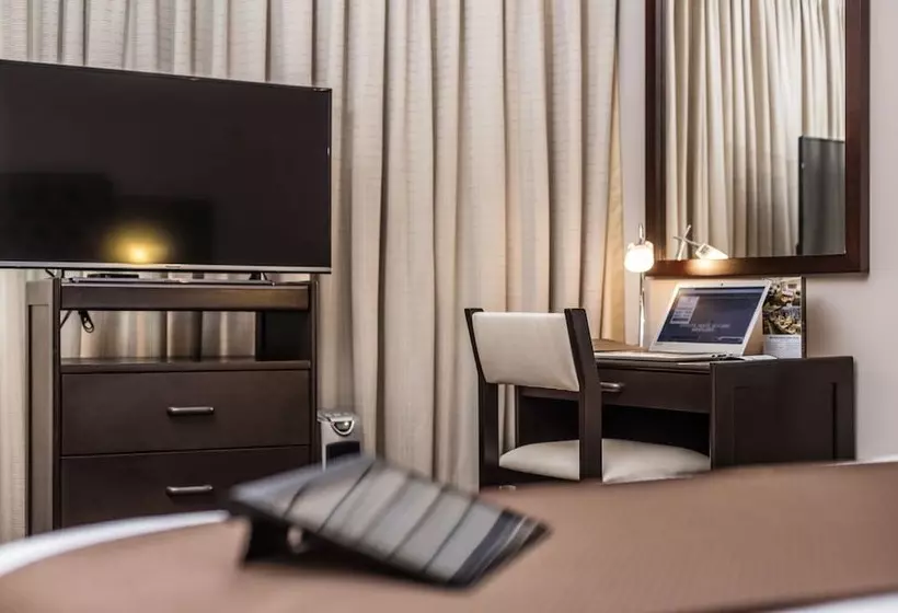 هتل Del Pilar Miraflores