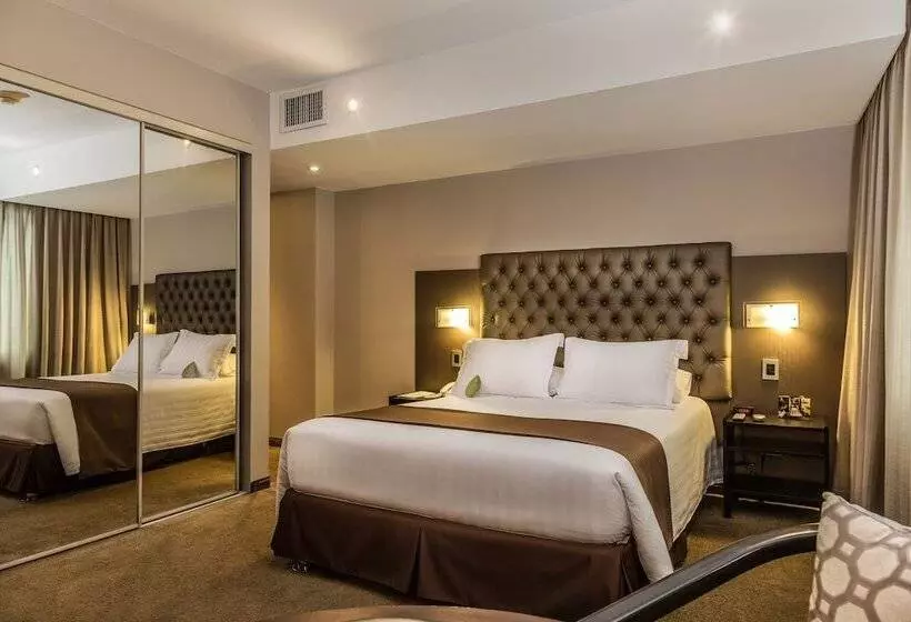 هتل Del Pilar Miraflores