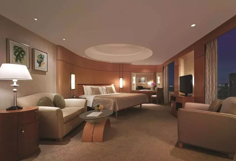 Отель Makati Shangri La, Manila