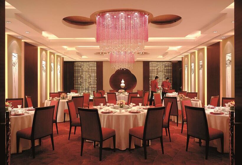 فندق Makati Shangri La, Manila