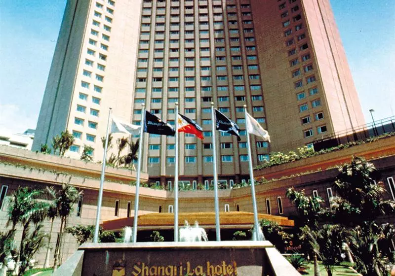 Отель Makati Shangri La, Manila