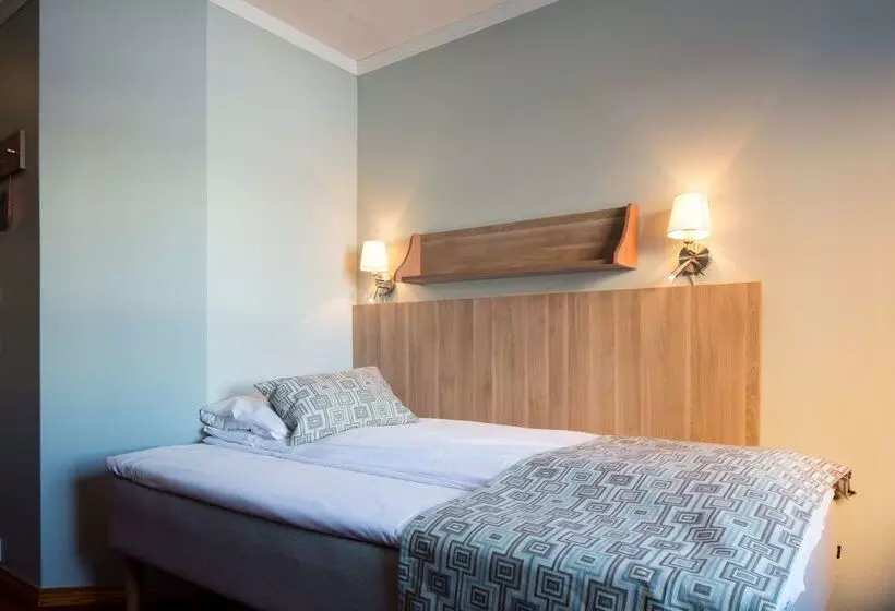 酒店 Scandic Svolvær