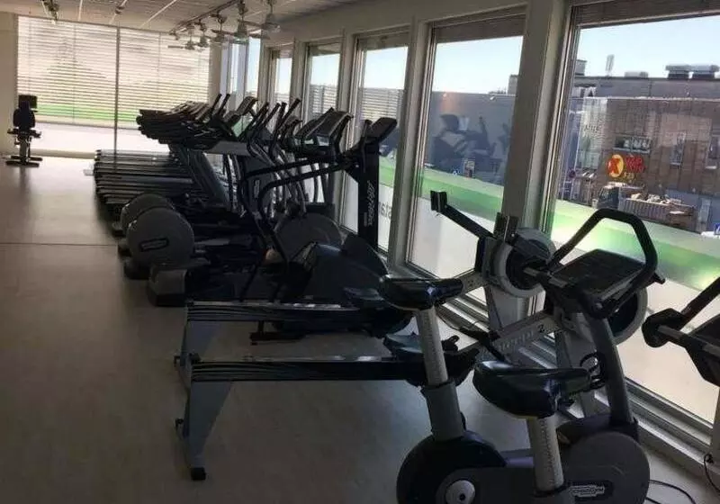 酒店 Scandic Svolvær