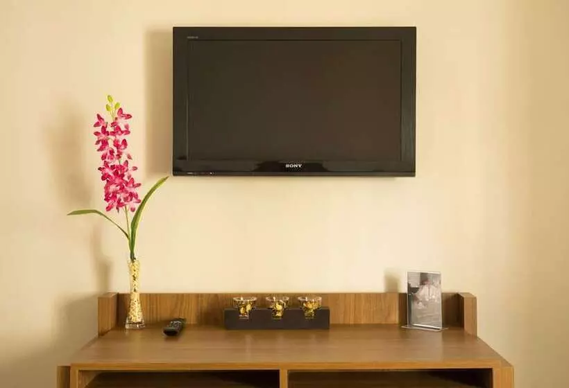 酒店 Tower House Suites