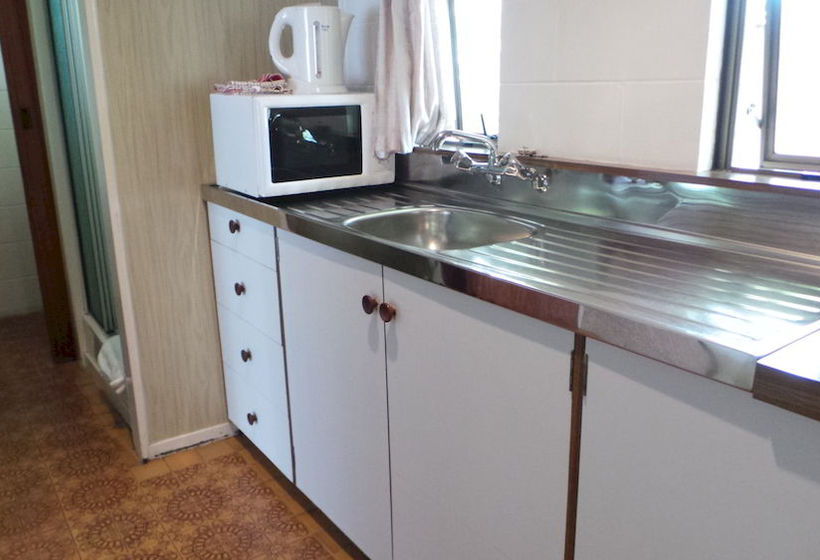 Papakura Motor Lodge & Motel