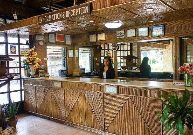 리조트 Matabungkay Beach