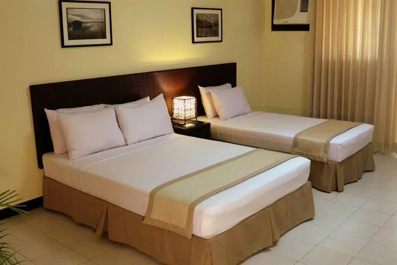 Resort Matabungkay Beach