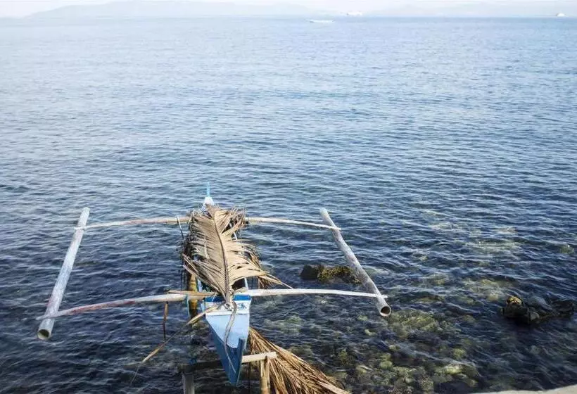 Resort Matabungkay Beach
