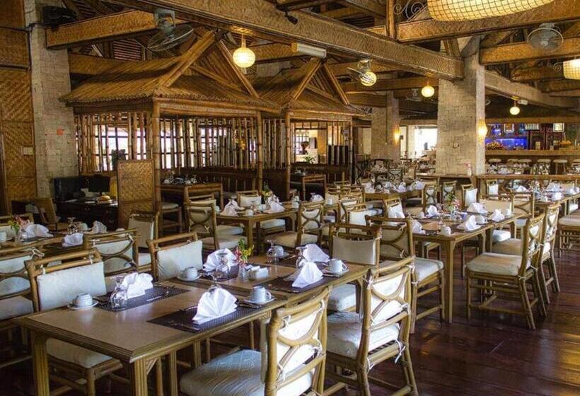 리조트 Matabungkay Beach