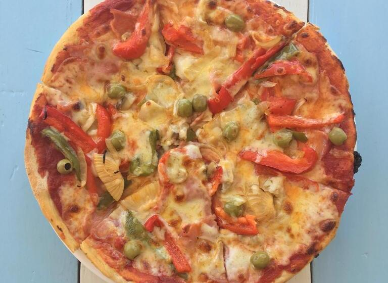 تختخواب و صبحانه Casa Mediterranea