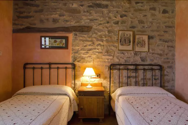 Casa Mur De Alujan