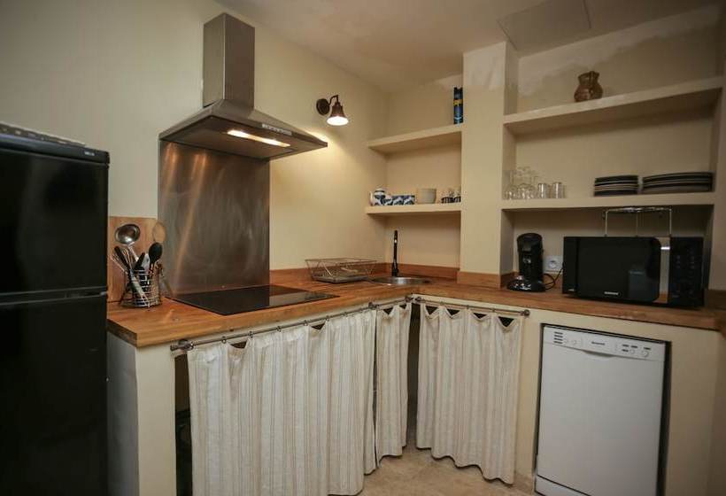 Domaine De Rochegude