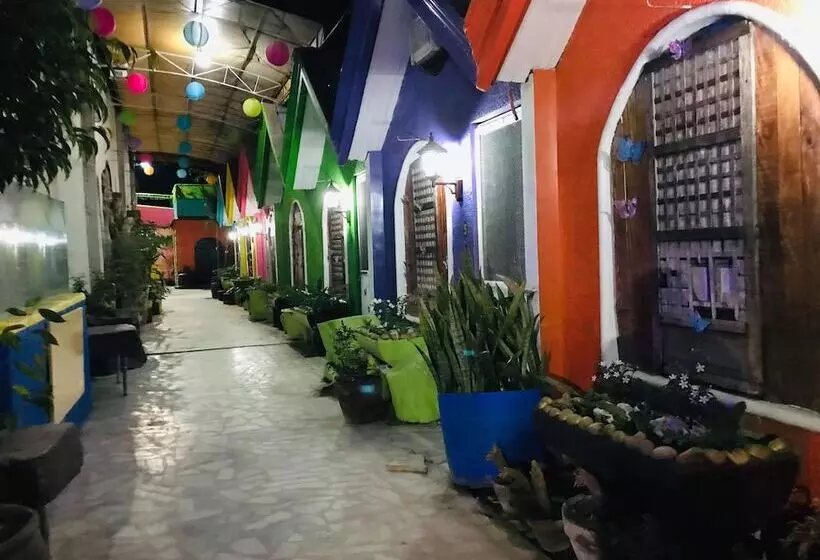 Front Beach Hotel & Resort