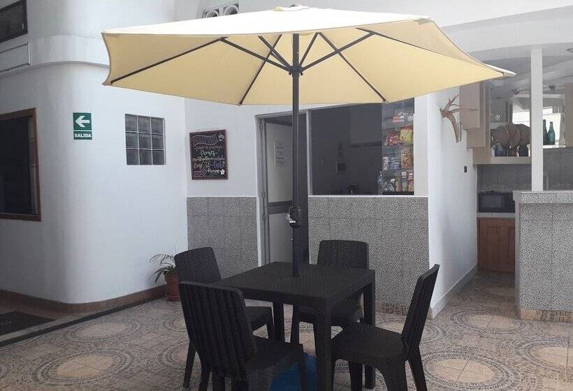 هتل La Casona Inn