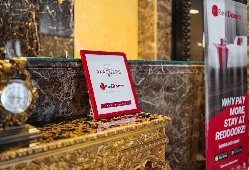 فندق Reddoorz Plus @ Aguirre Avenue Bf Homes