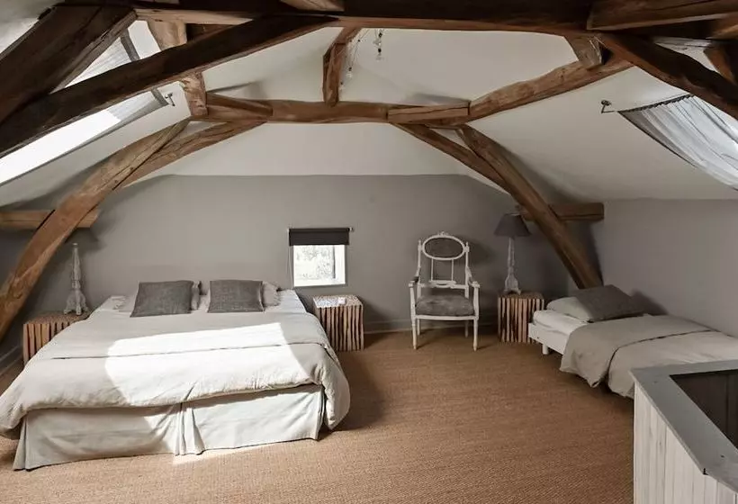 ペンション Un Ange Passe