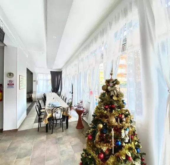 پانسیون Villa Lorena