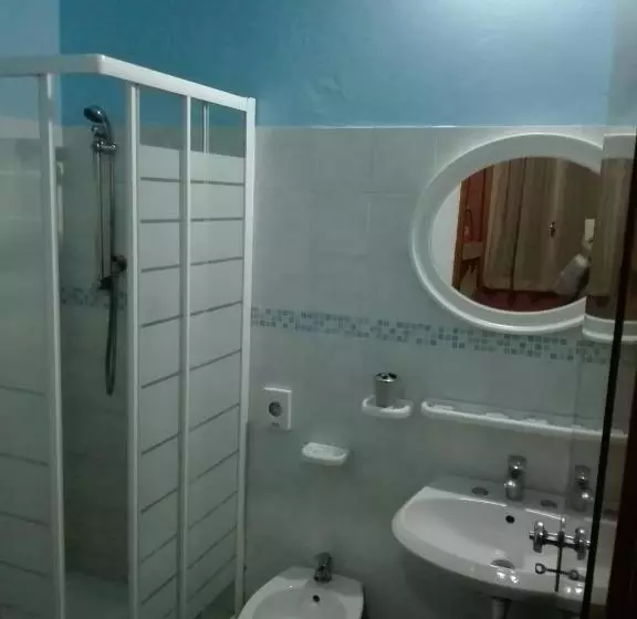 پانسیون Villa Lorena