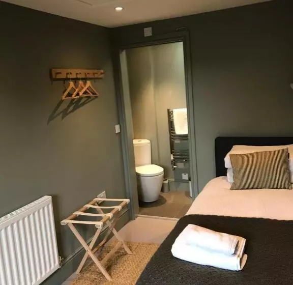 Aamiaismajoitus (B&B) Church End Cottage