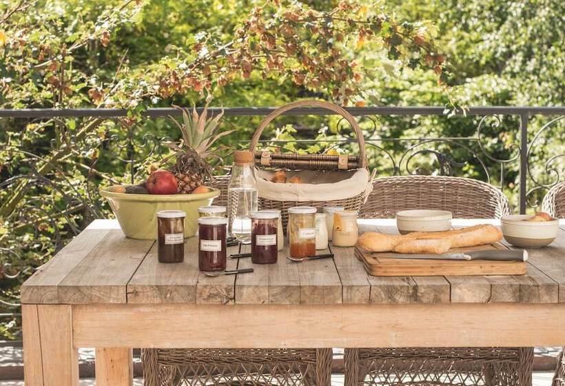 تختخواب و صبحانه Les Tilleuls Etretat