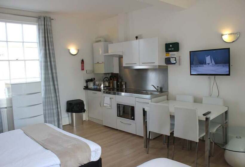 Cambridge City Studios By Paymán Club