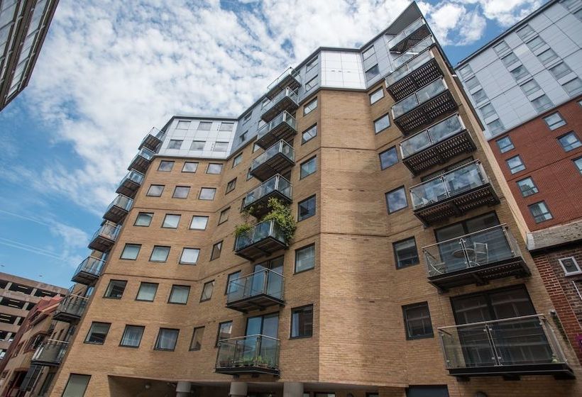 Celador Apartments Projection West Serviced Apartments