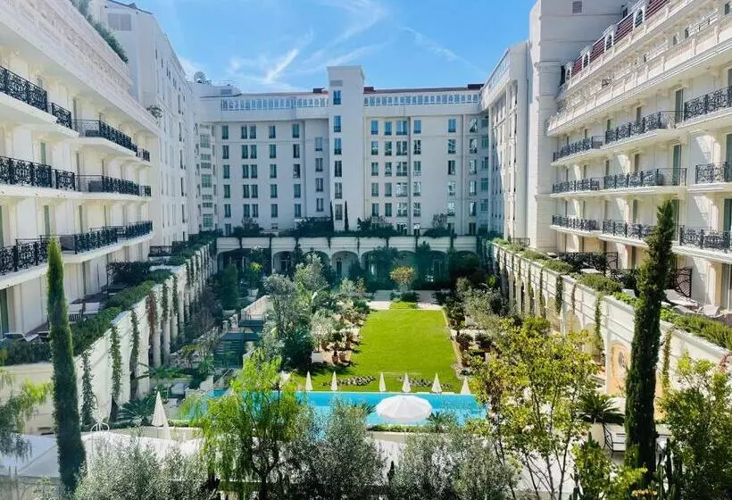 Residence Carlton Riviera