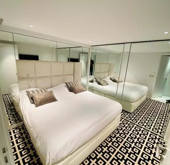 Residence Carlton Riviera