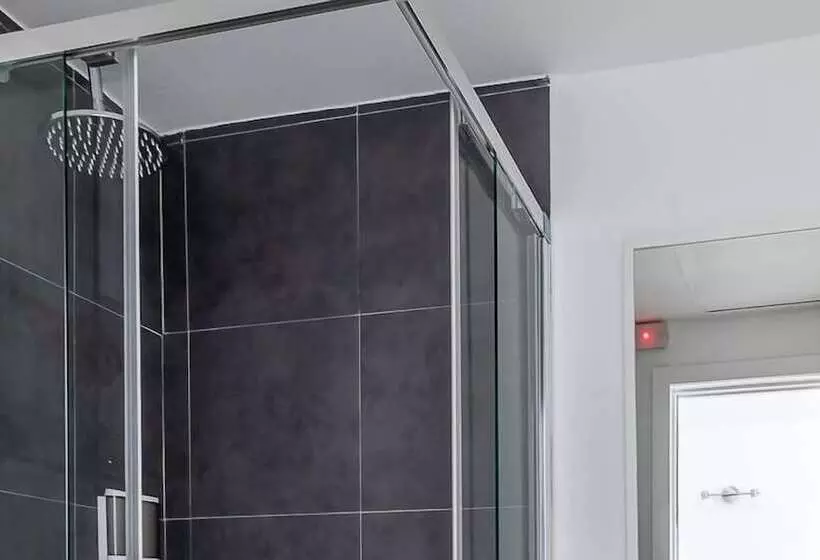 هاستل Ayz Juan De Mena   Auto Check In Property