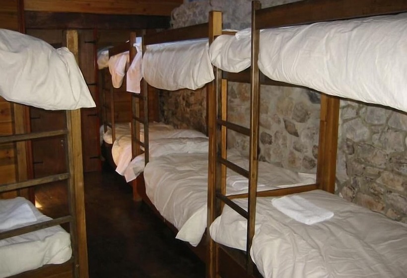 Albergue La Aldea Hostel