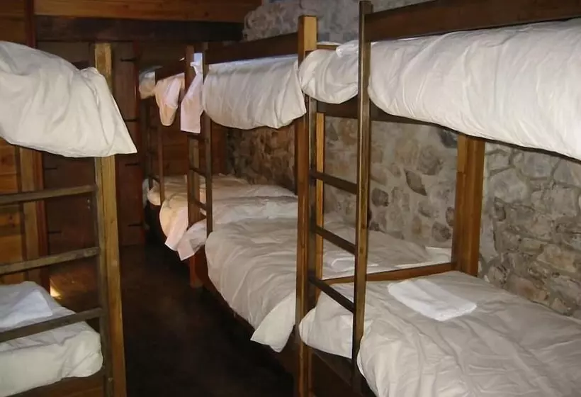 Albergue La Aldea   Hostel