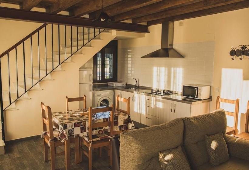 Apartamentos Rurales La Fatela