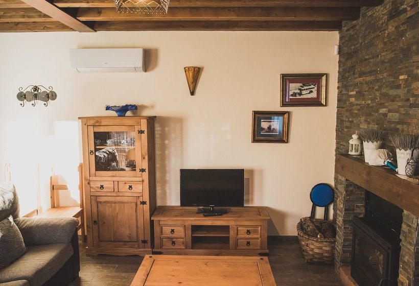Apartamentos Rurales La Fatela