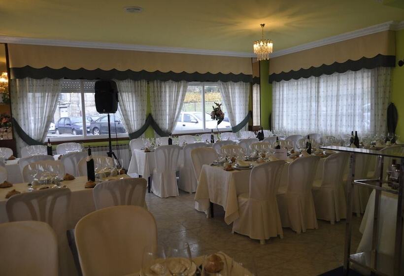 ベッドアンドブレックファースト Pensión Casa Rodiño