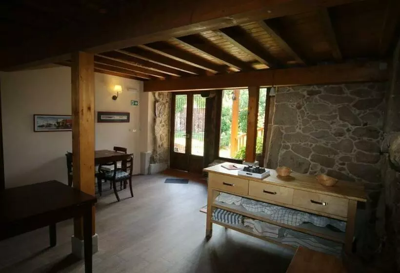 Aamiaismajoitus (B&B) Pazo De Chaioso Ribeira Sacra
