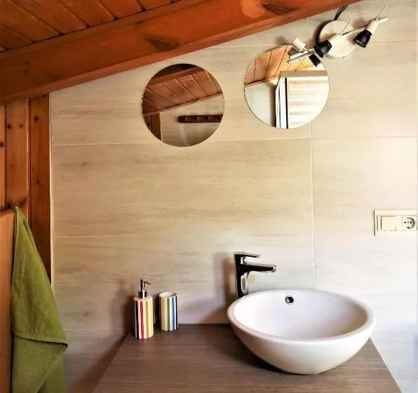 Aamiaismajoitus (B&B) Valle Y Mar, Casa De Huéspedes