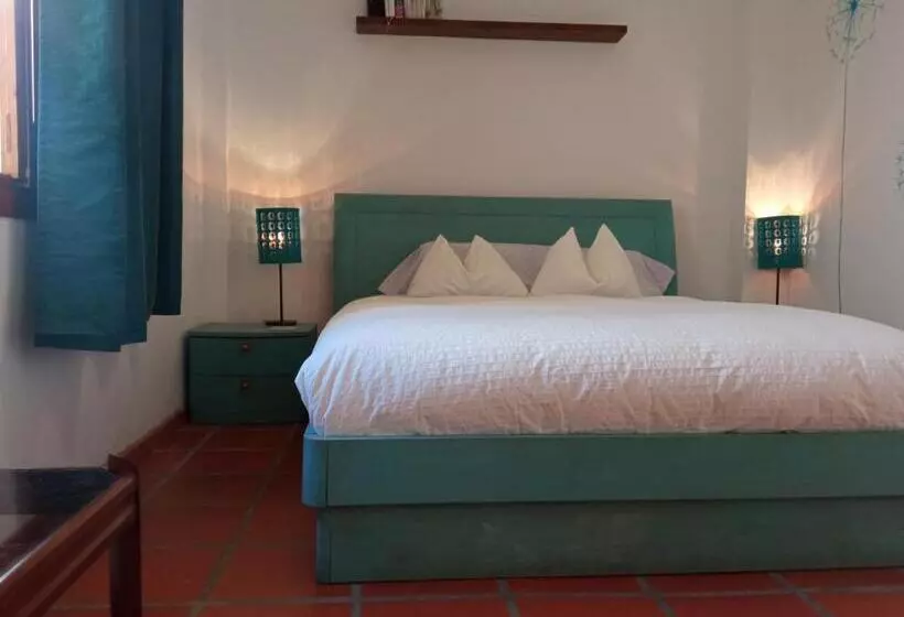 Aamiaismajoitus (B&B) Valle Y Mar, Casa De Huéspedes