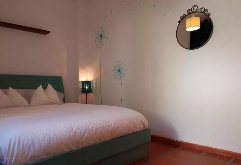 Aamiaismajoitus (B&B) Valle Y Mar, Casa De Huéspedes