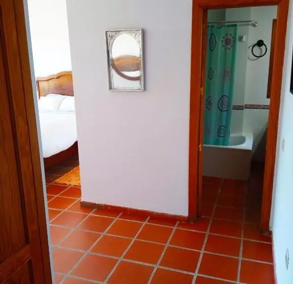 Aamiaismajoitus (B&B) Valle Y Mar, Casa De Huéspedes