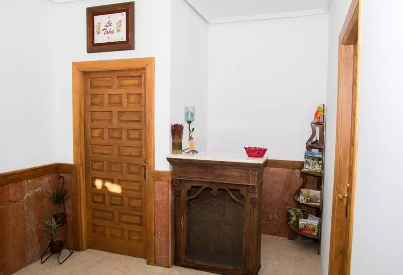 Hostal La Toba