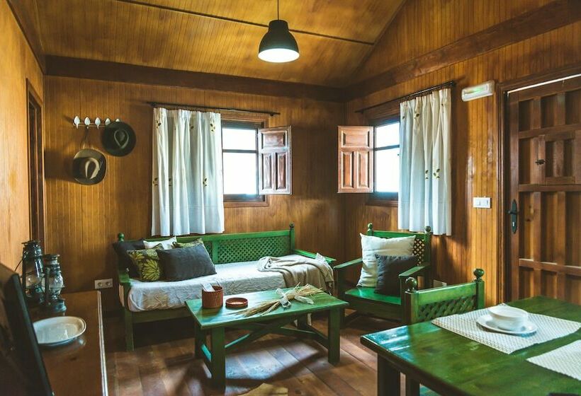 هتل Camping Fort Bravo