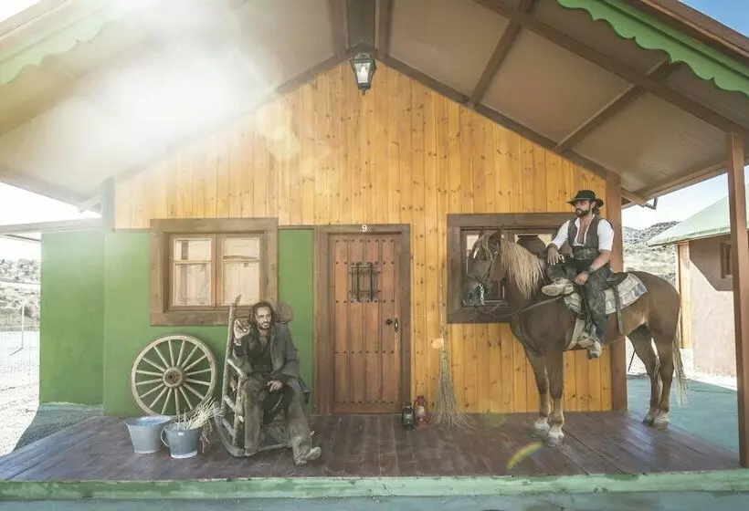 ホテル Camping Fort Bravo