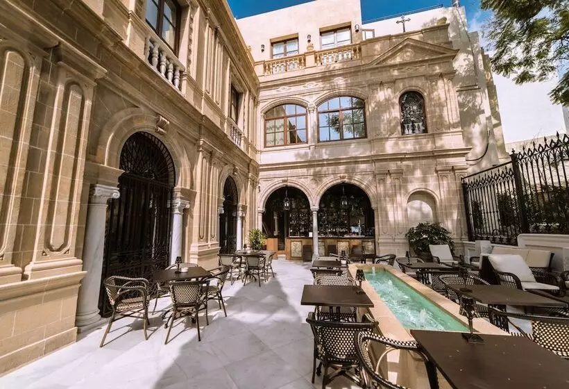 ホテル Casa Palacio Maria Luisa