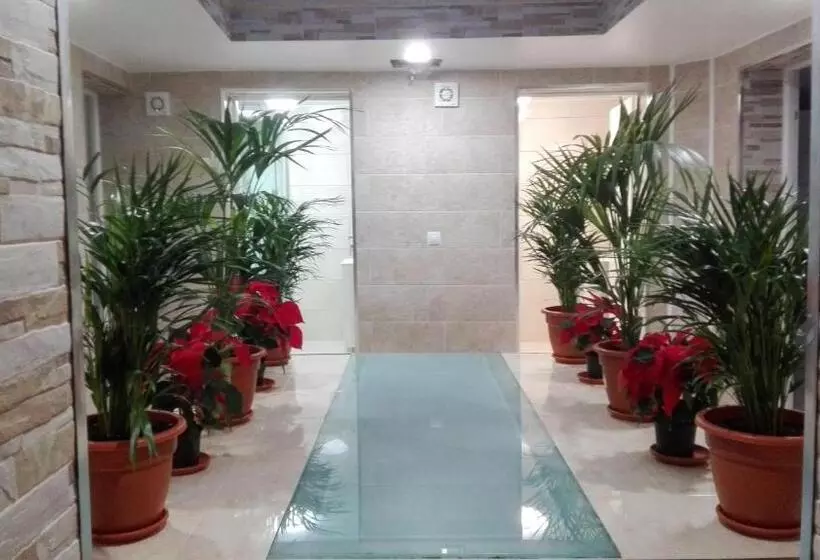 Majatalo Hostel Poseidon   Hm