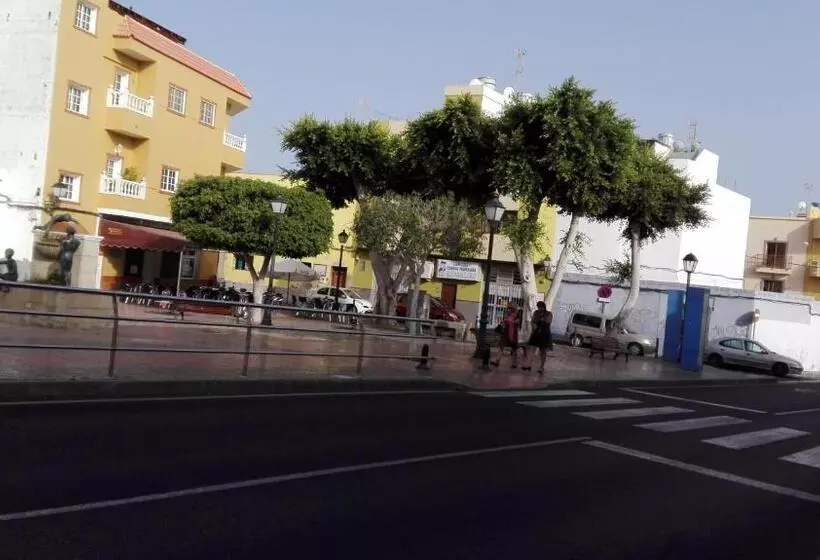 Majatalo Hostel Poseidon   Hm