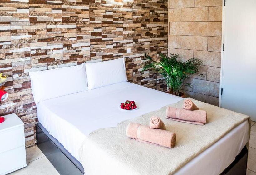 پانسیون Hostel Poseidon   Hm