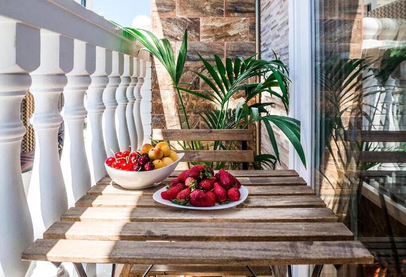 پانسیون Hostel Poseidon   Hm