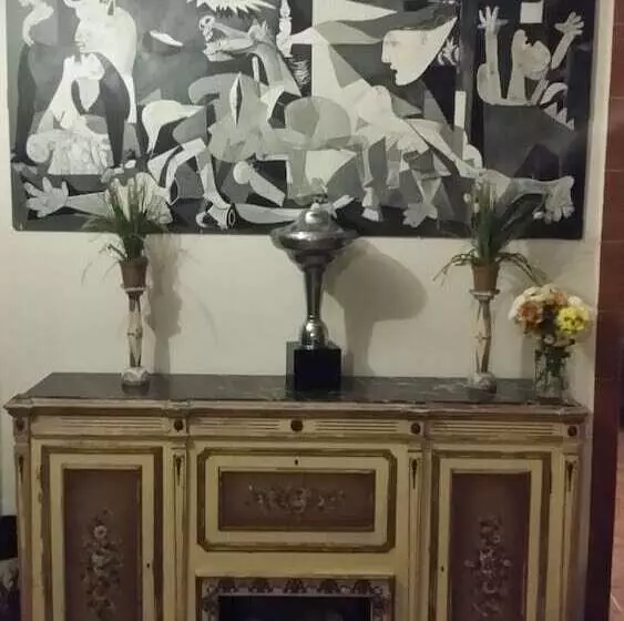 ユースホステル El Castillo