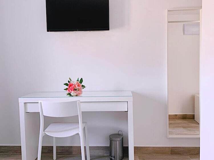 فندق صغير El Castillo