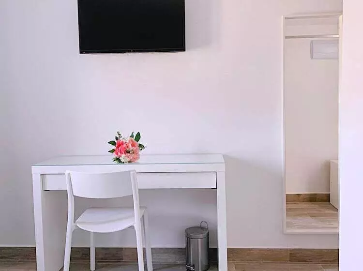 ユースホステル El Castillo